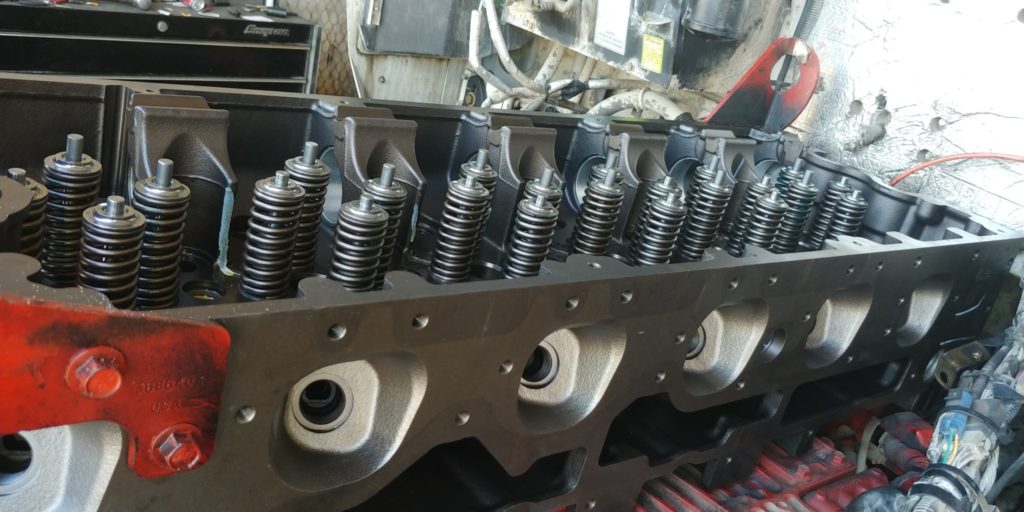 Engine Cylinder Head Service
